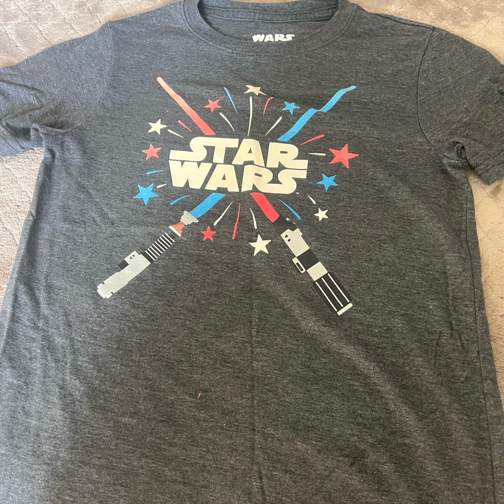 Boys short sleeve Star Wars graphic T!